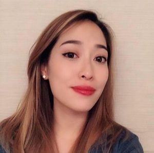 Meet your Posher, Elissa